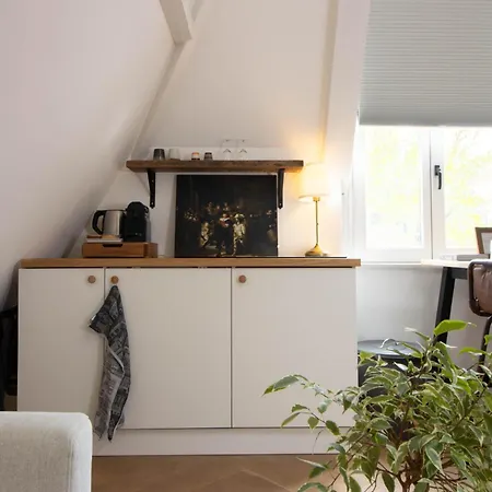 Roses Of Jordan Bed & Breakfast Amsterdam